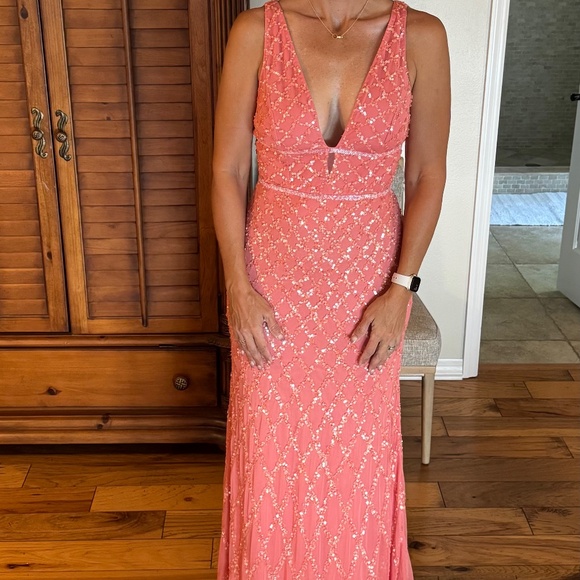 Mac Duggal Sequin Coral Dress - Picture 1 of 4